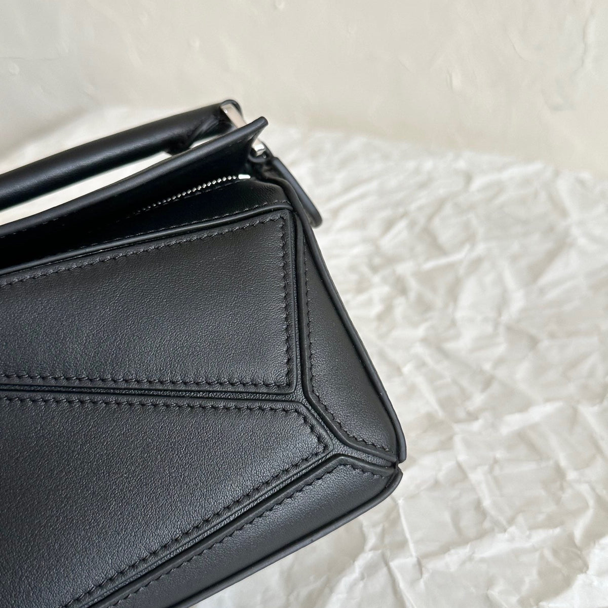 LOEW MINI PUZZLE EDGE BAG