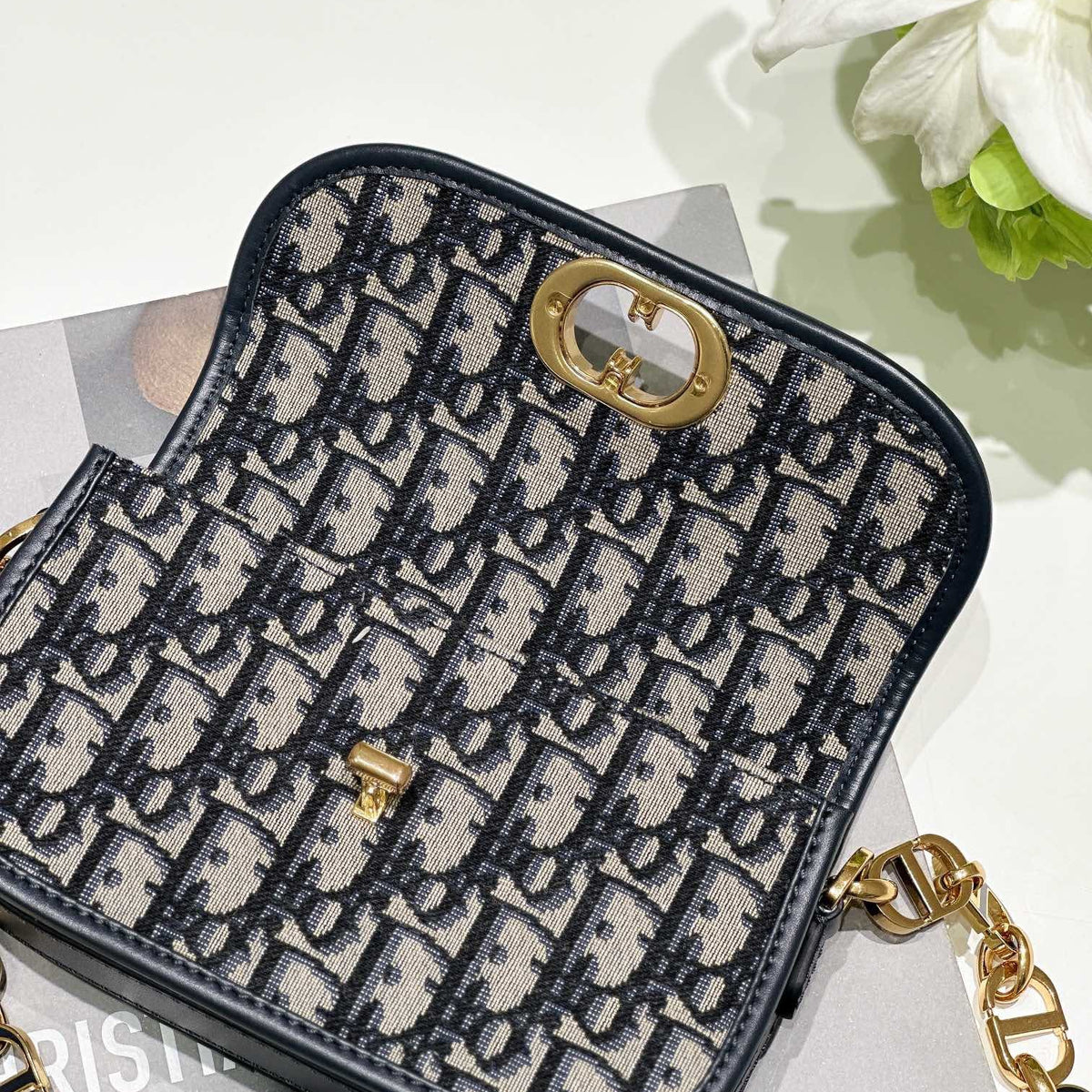 CD SMALL 30 MONTAIGNE AVENUE BAG