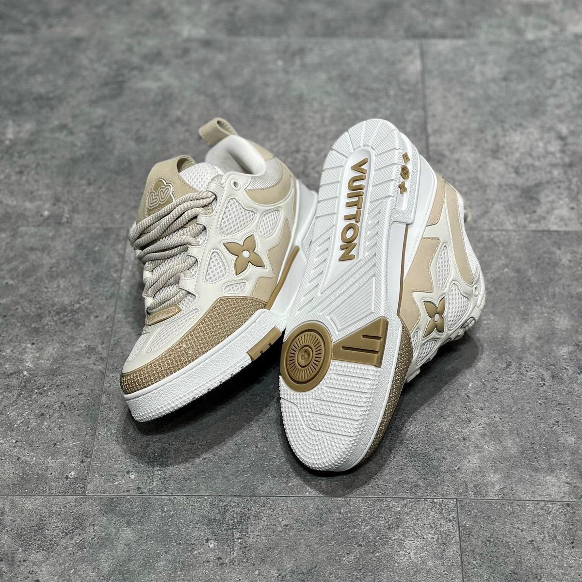 LOU TRAINERS