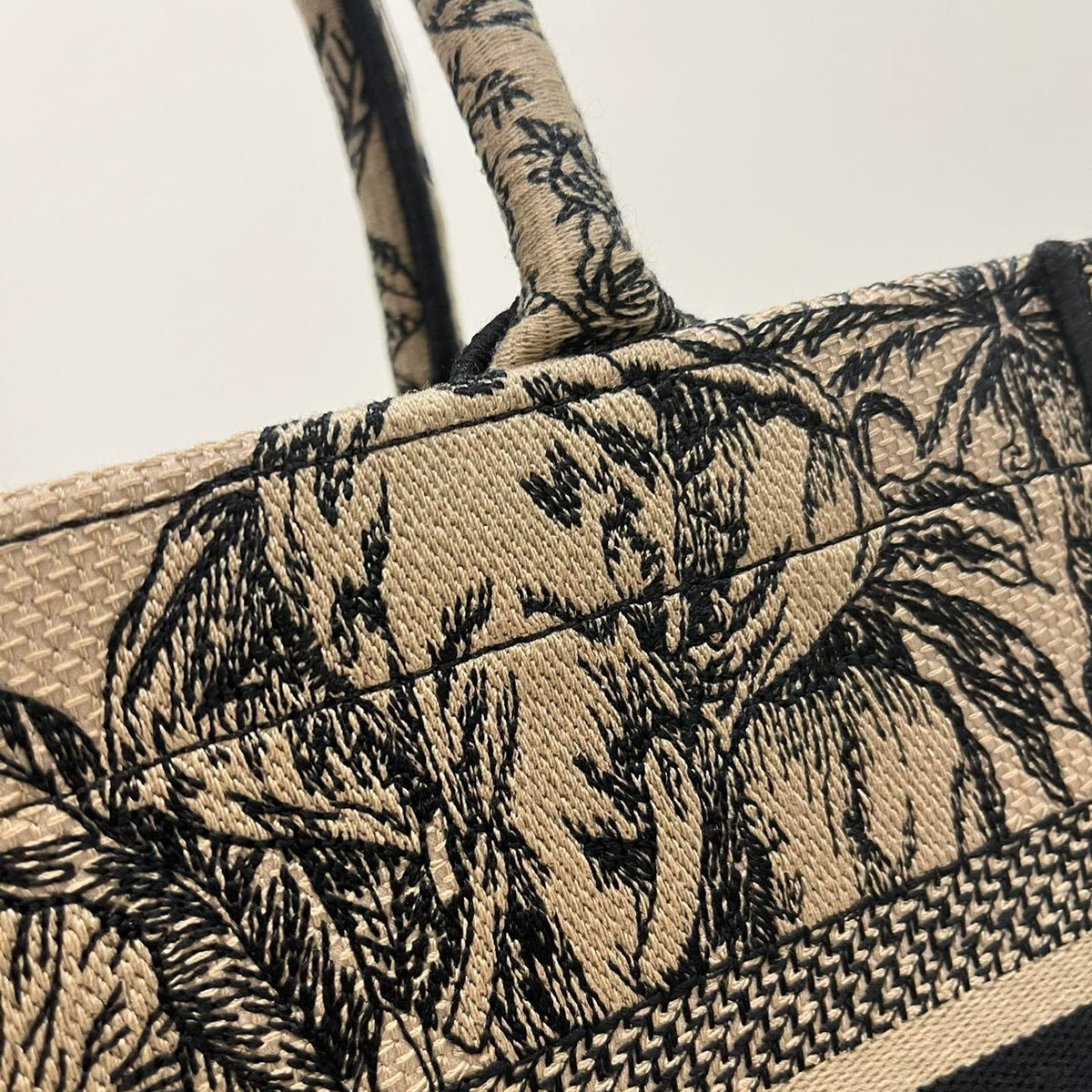 CD SMALL BOOK TOTE BAG