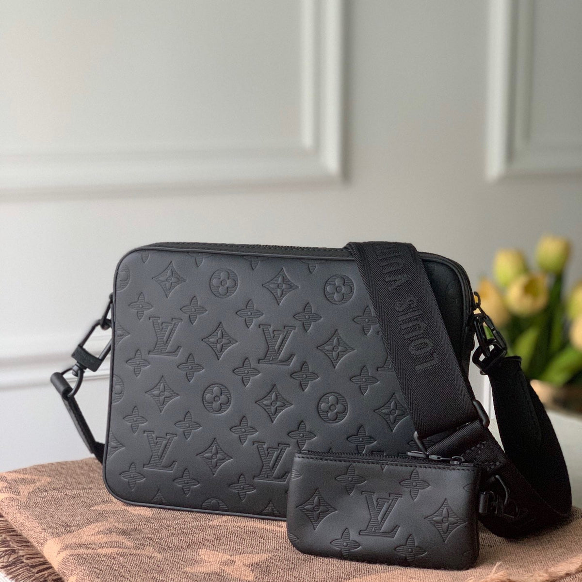LOU DUO MESSENGER BAG ND