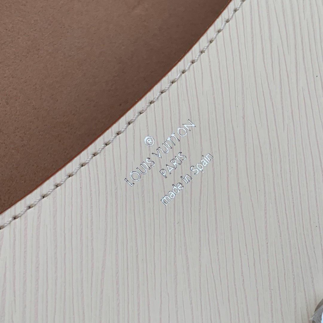 LOU BUCI BAG