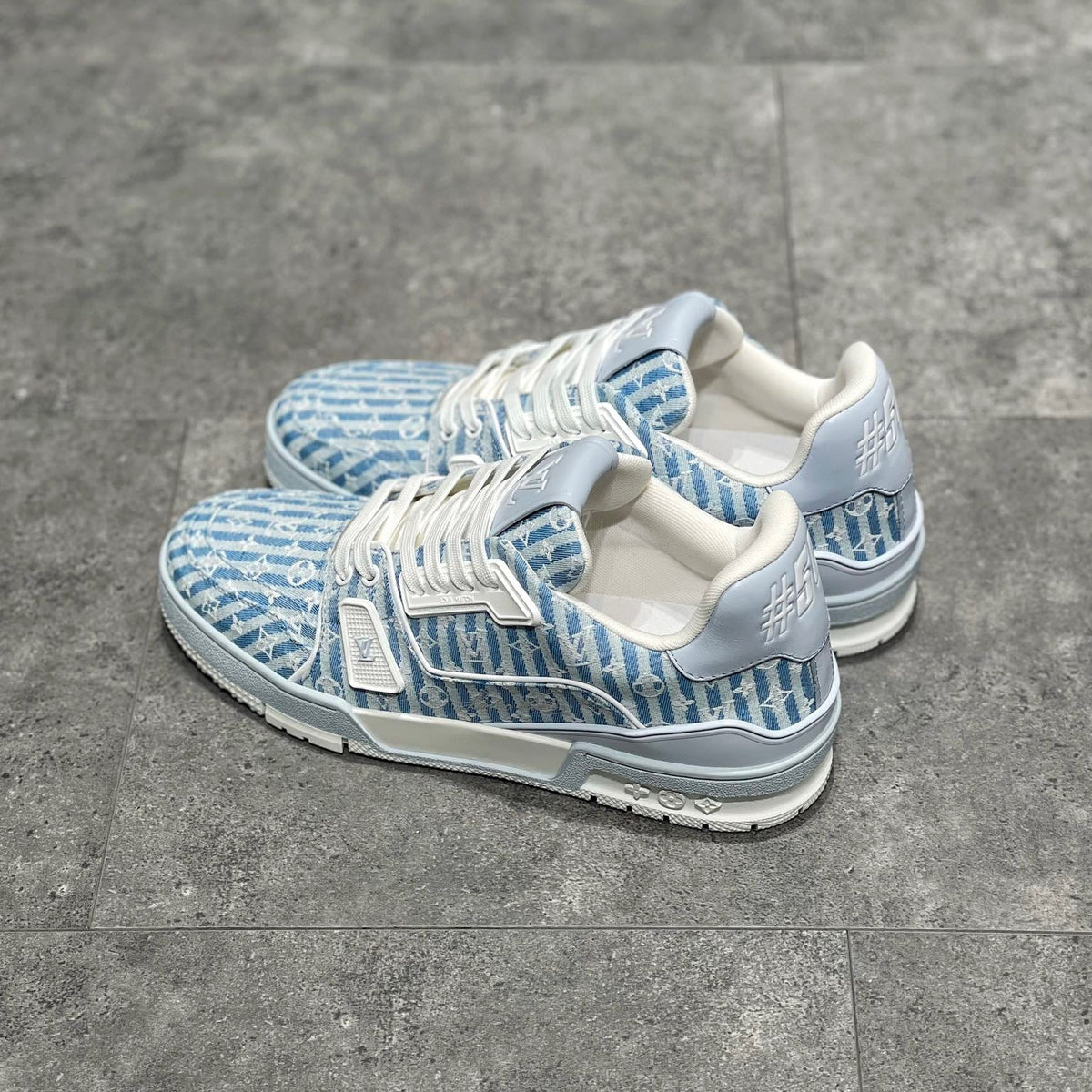 LOU TRAINERS