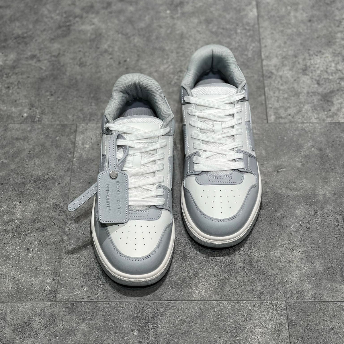 OFF W OUT OF OFFICE SNEAKERS
