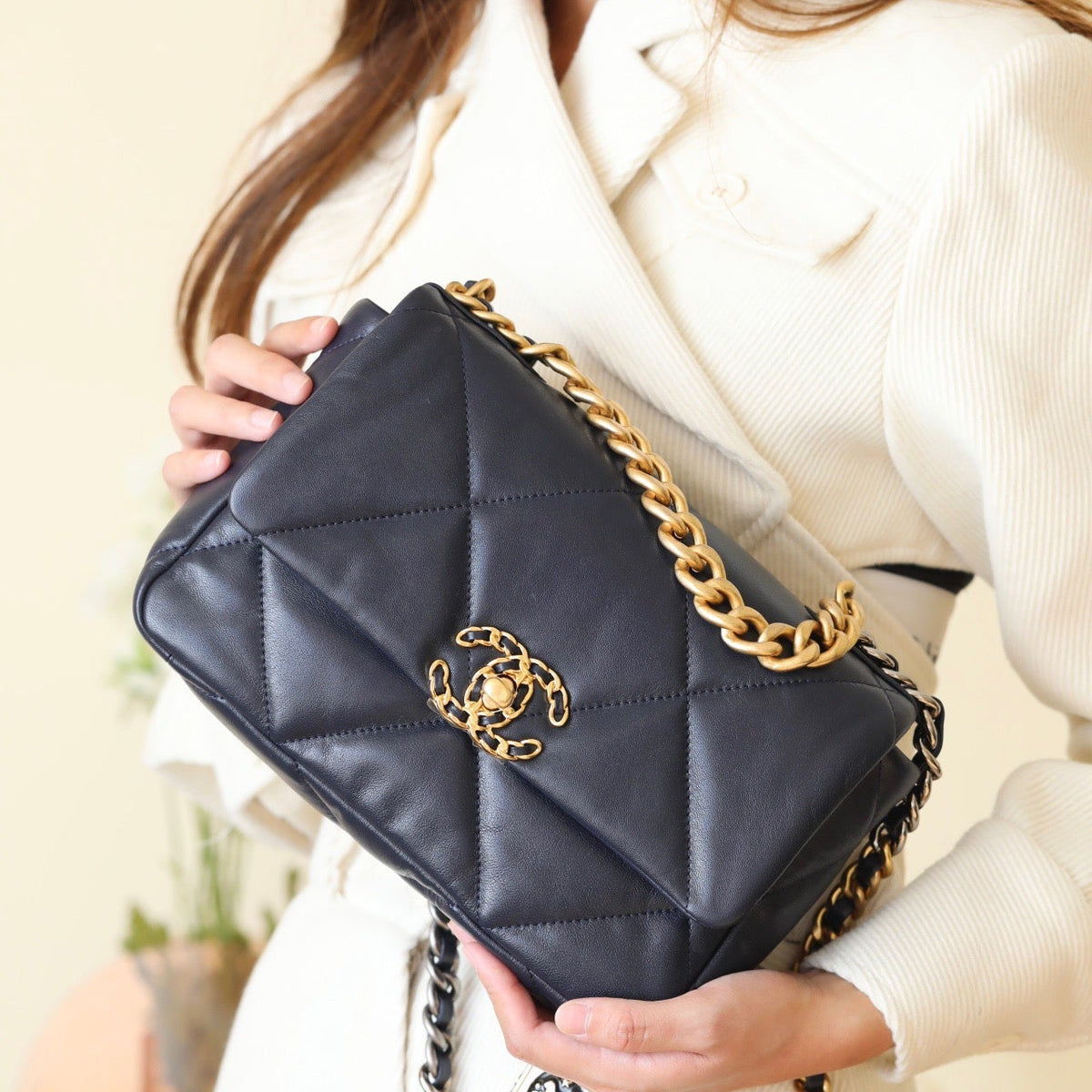 CC 19 BAG
