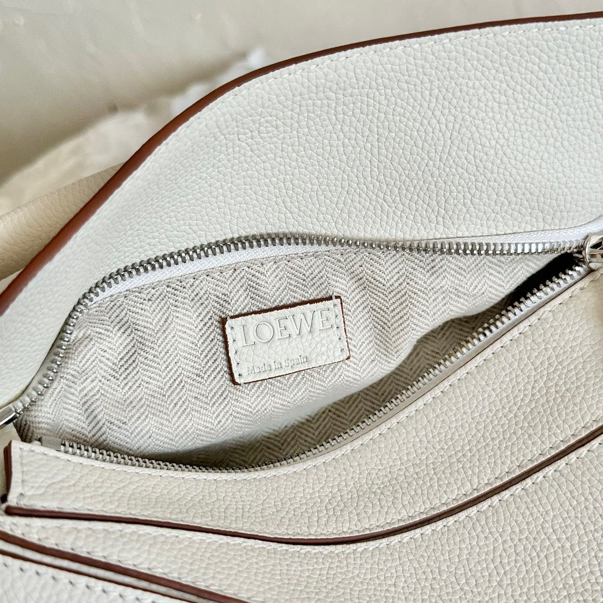 LOEW SMALL PUZZLE EDGE BAG