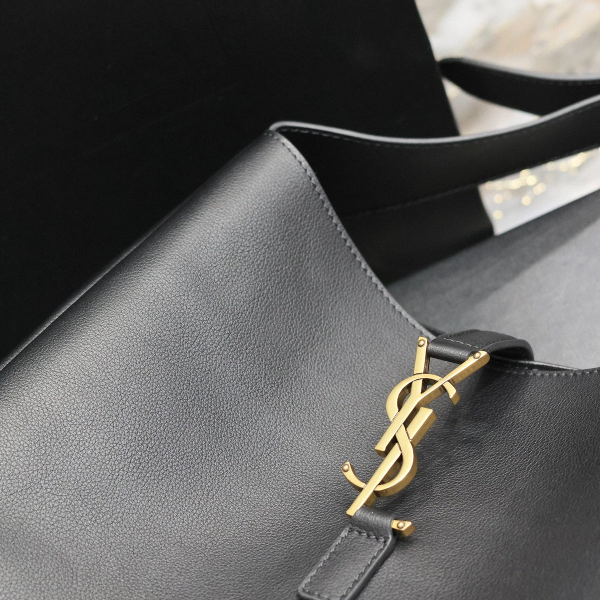 SL LARGE LE 5 À 7 SUPPLE IN SMOOTH LEATHER