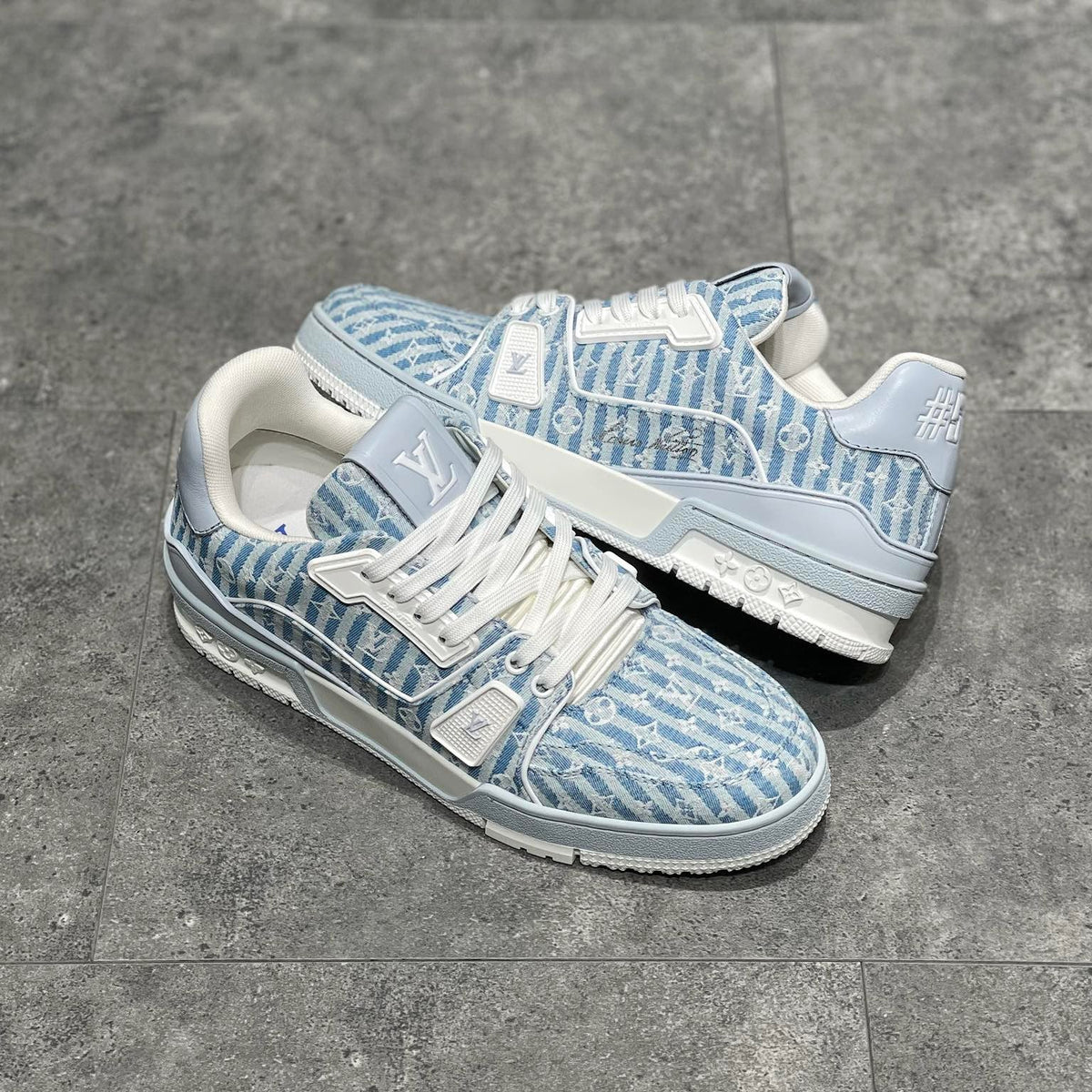 LOU TRAINERS