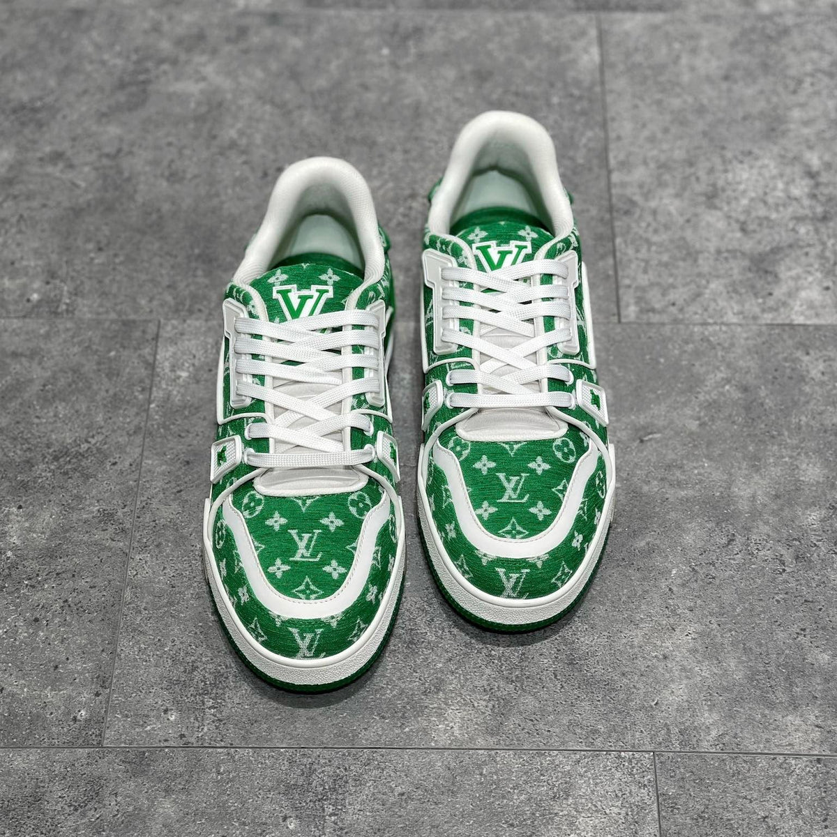 LOU TRAINERS