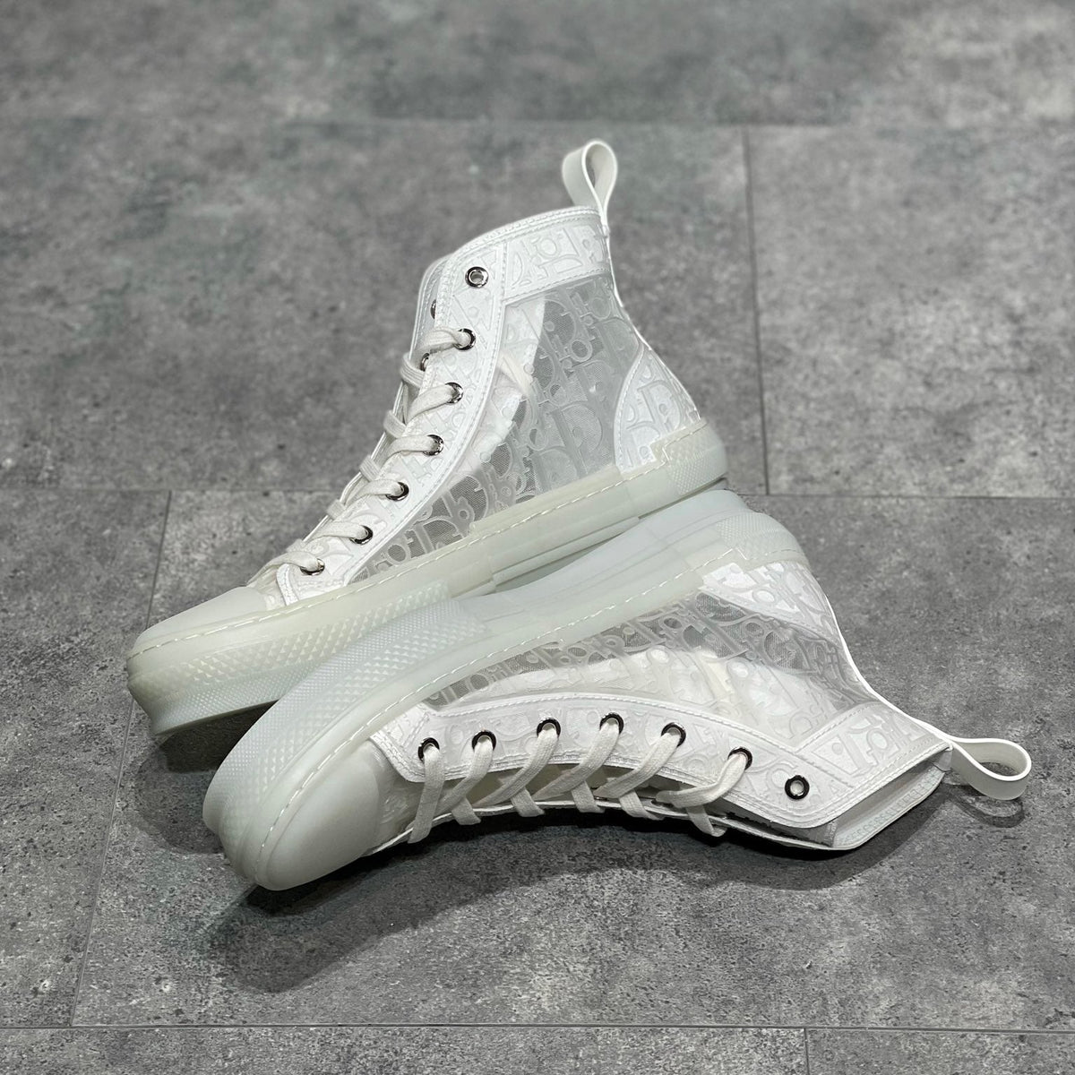 CD B23 SNEAKERS