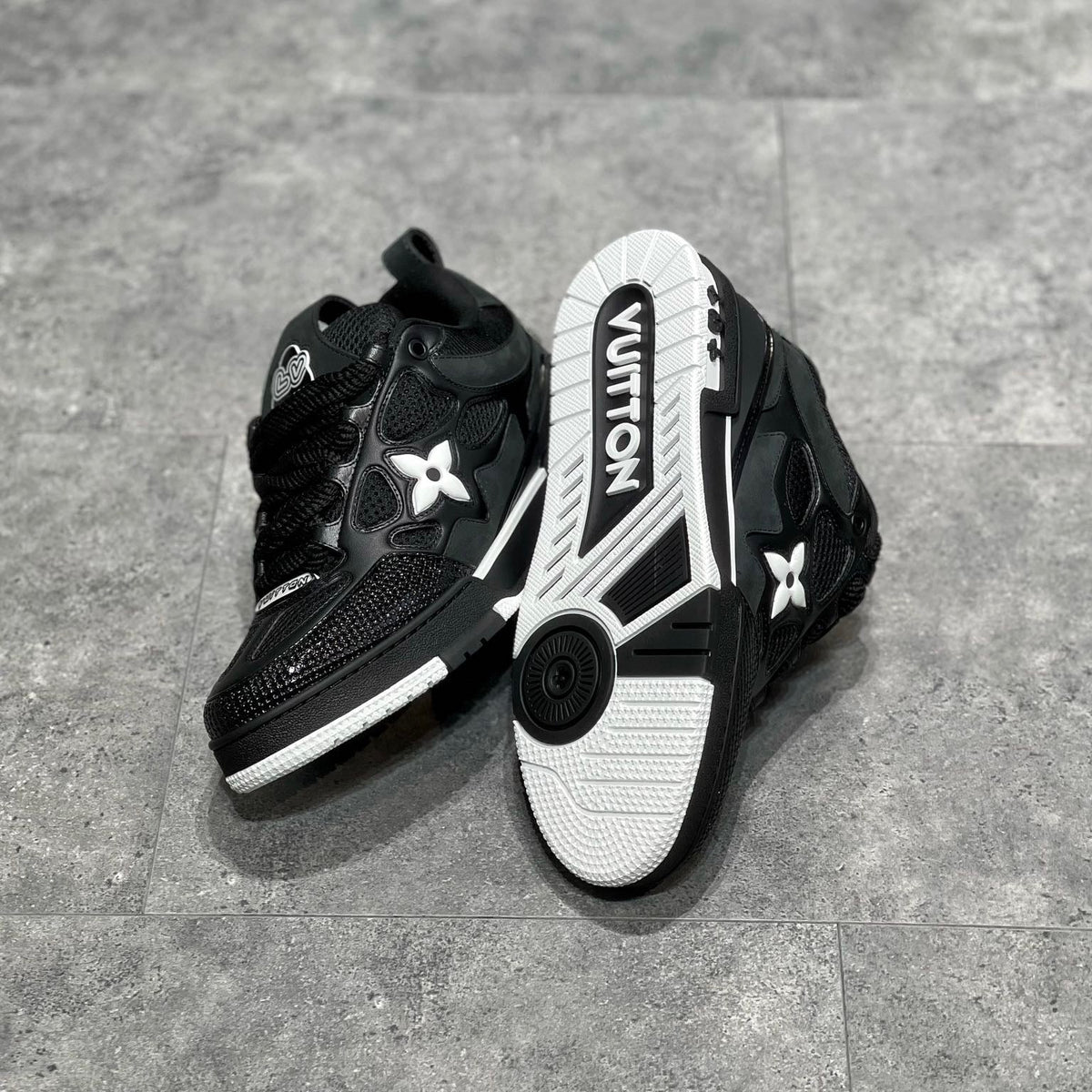 LOU TRAINERS