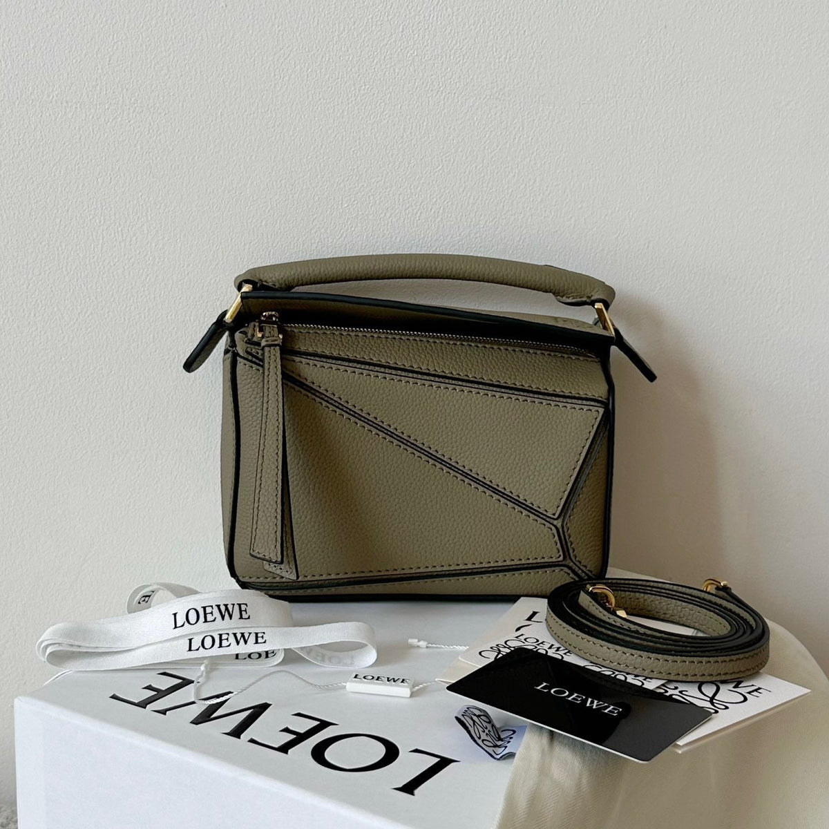 LOEW MINI PUZZLE EDGE BAG
