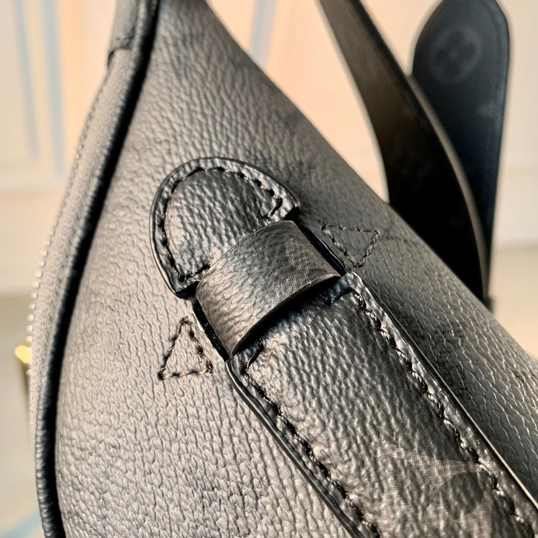LOU DISCOVERY BUMBAG