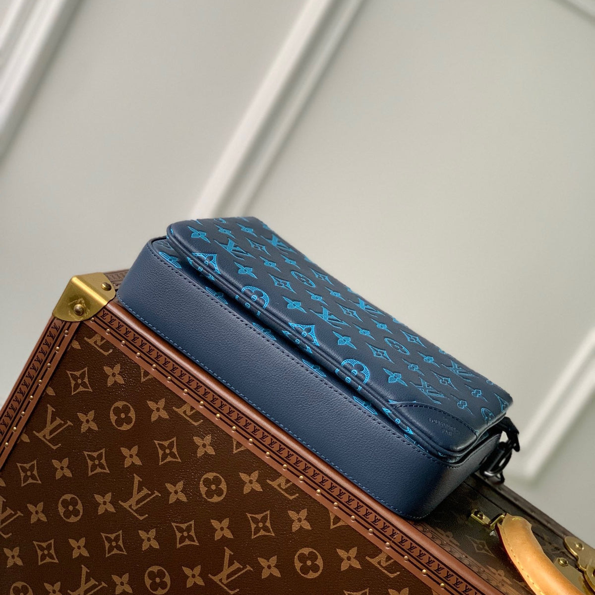 LOU TRIO MESSENGER BAG