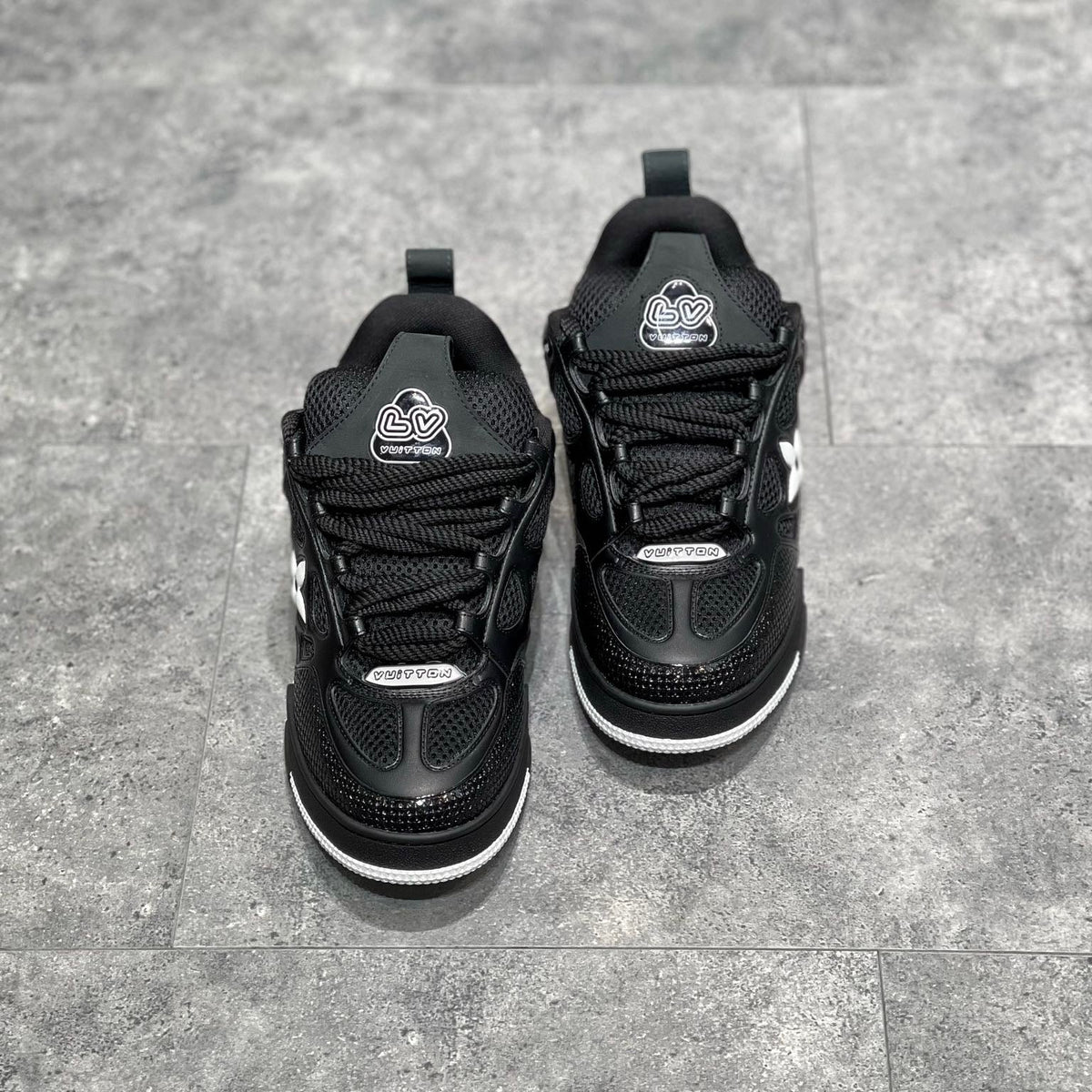 LOU TRAINERS
