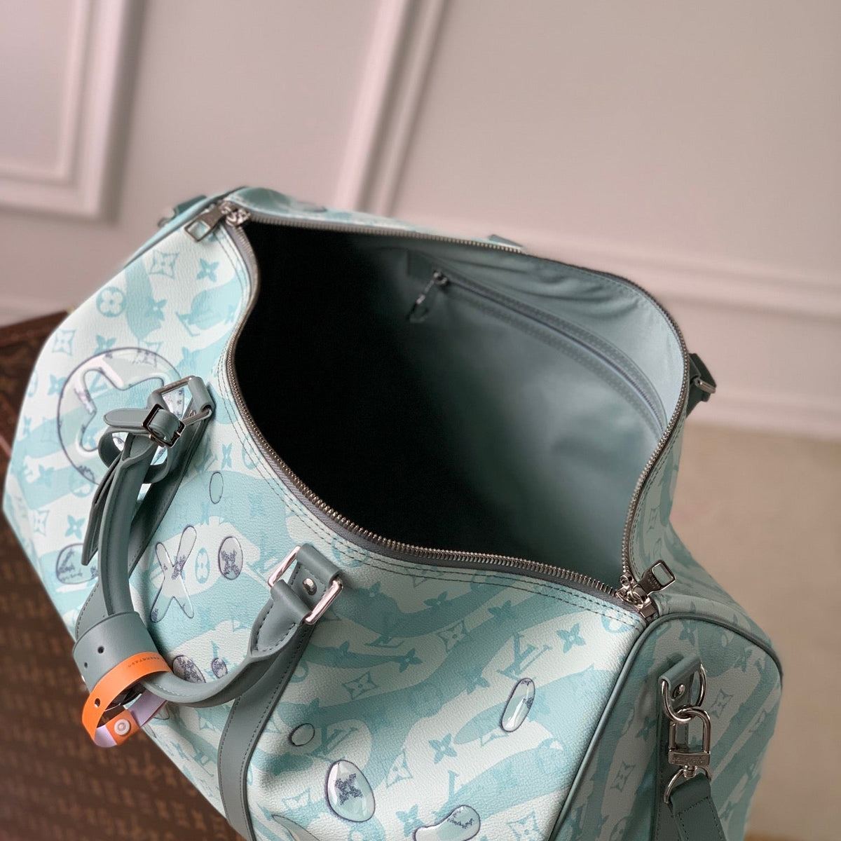LOU KEEPALL BANDOULIÈRE 50 BAG