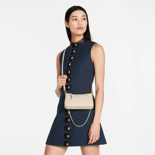 Easy Pouch On Strap Luxury For Women