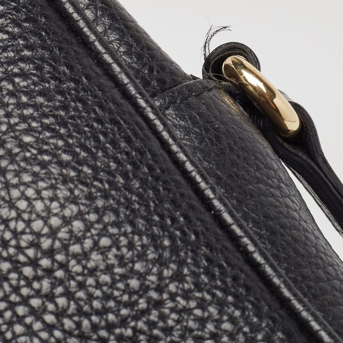 GUCCI Black Leather Small Soho Disco Crossbody Bag