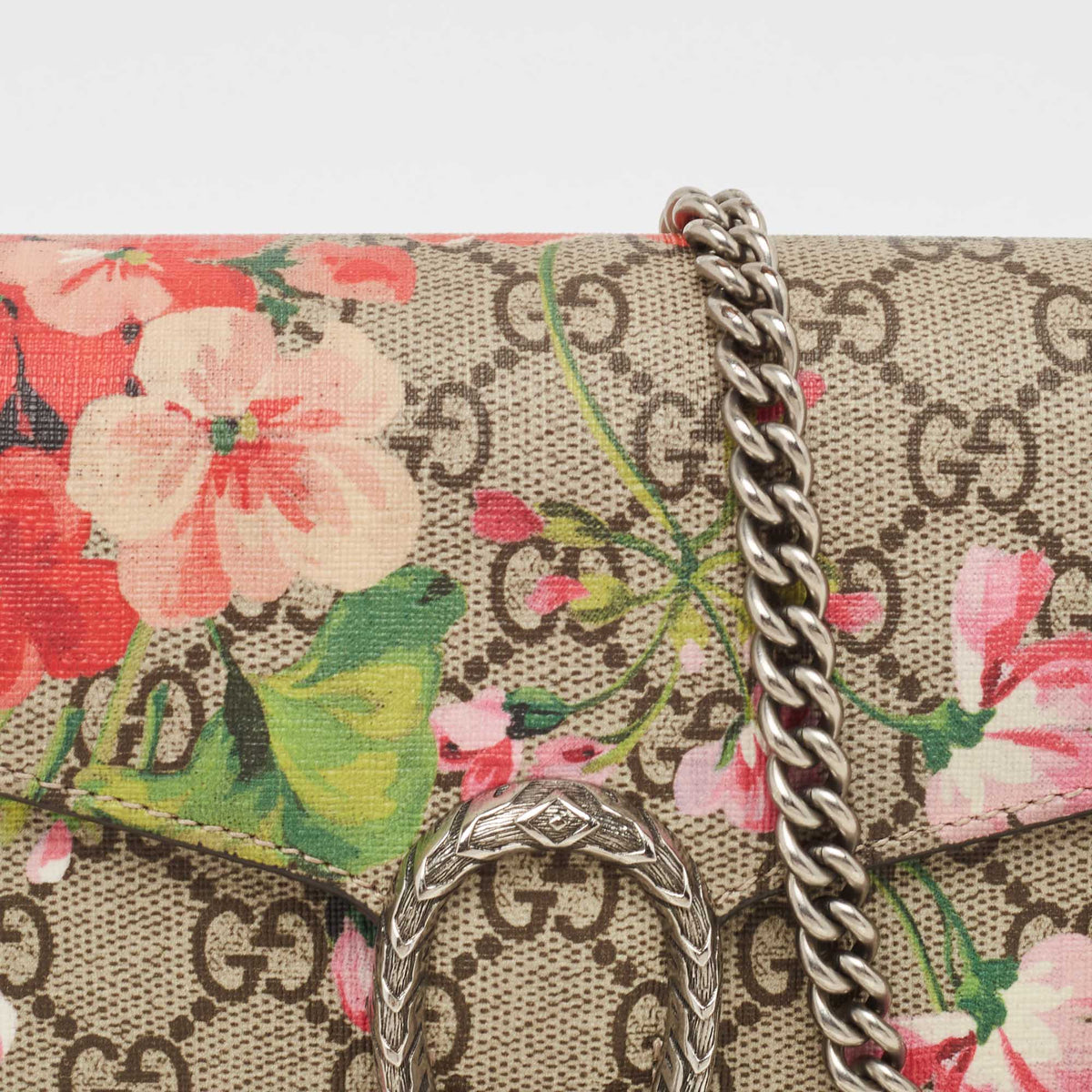 GUCCI Beige GG Supreme Canvas Blooms Dionysus Wallet On Chain