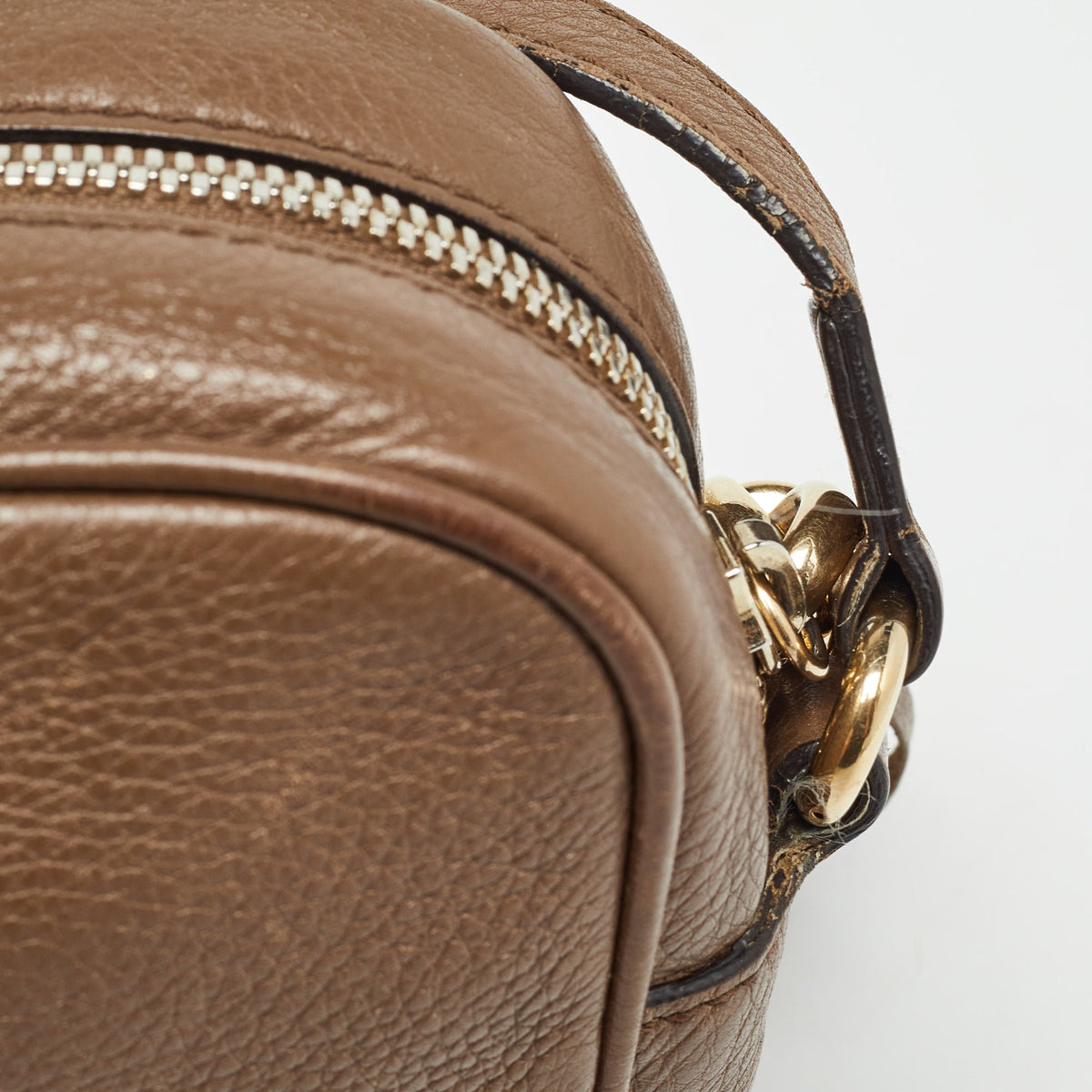 GUCCI Brown Leather Small Soho Disco Crossbody Bag