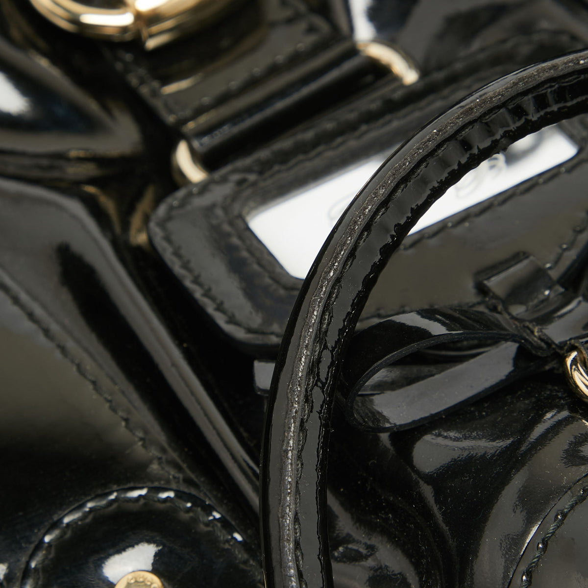 GUCCI Black Patent Leather Vanity Tote