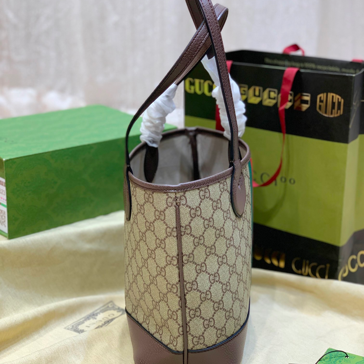 Elite Carryalls