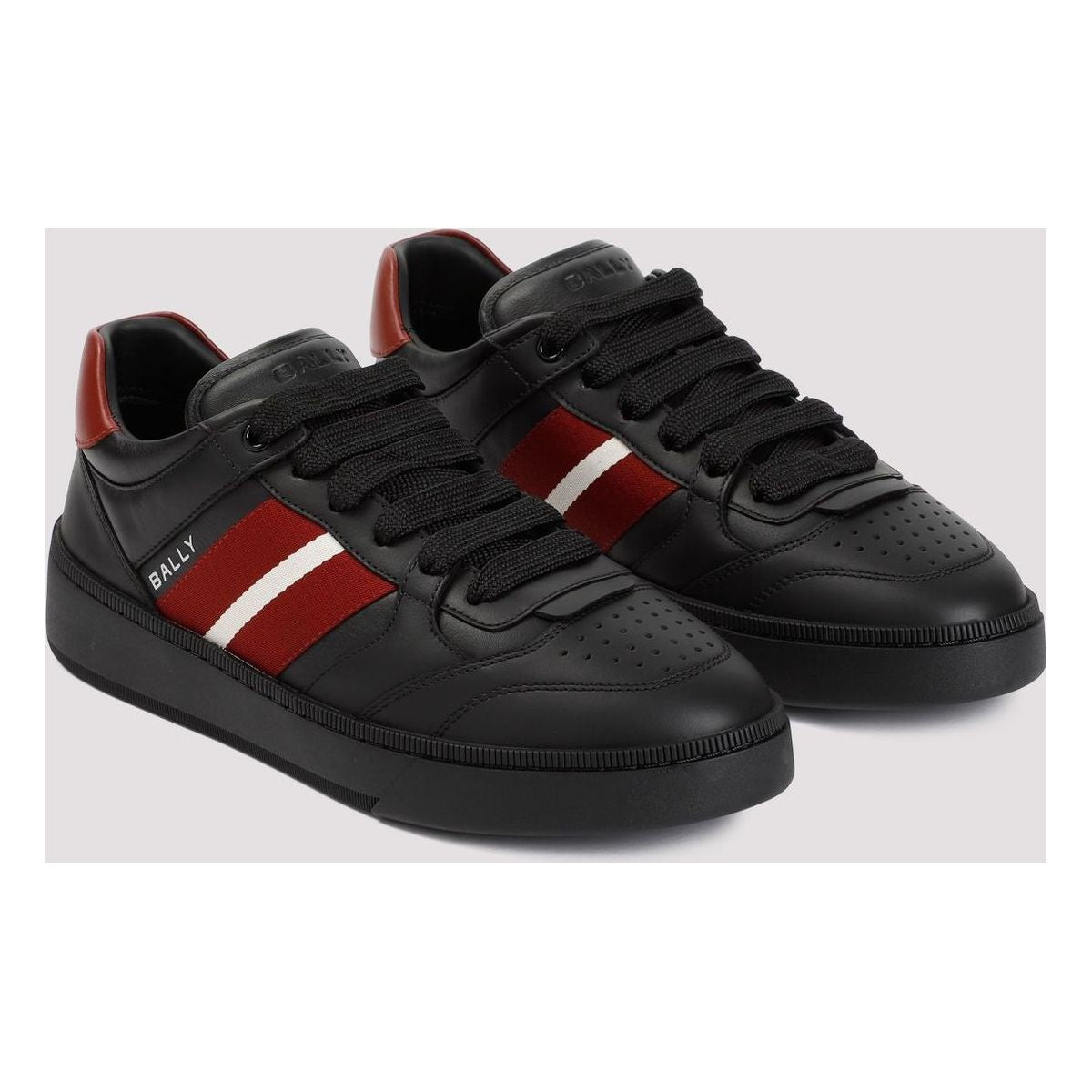 REBBY SNEAKER