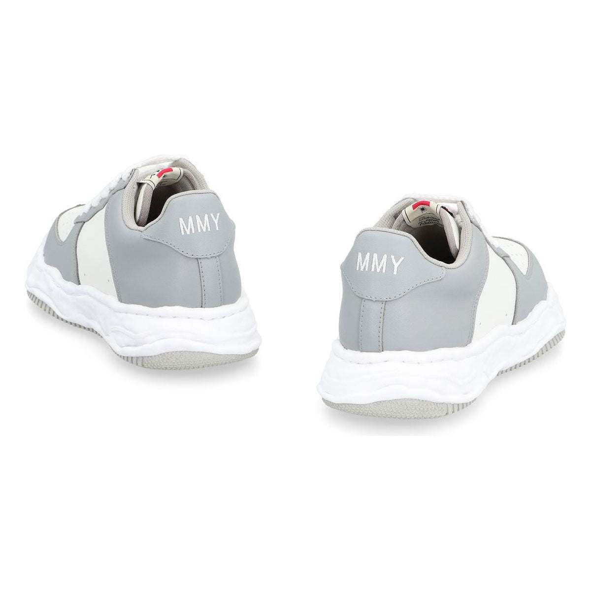 Wayne Low Top Sneakers
