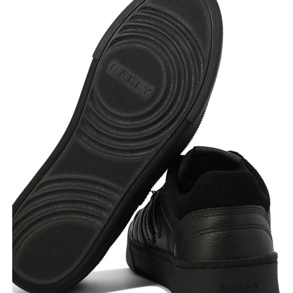 "ROYALTY" SNEAKERS