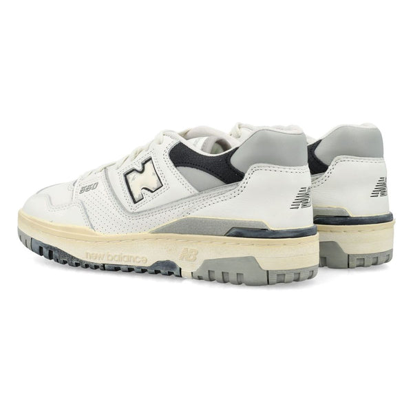 550 SNEAKERS