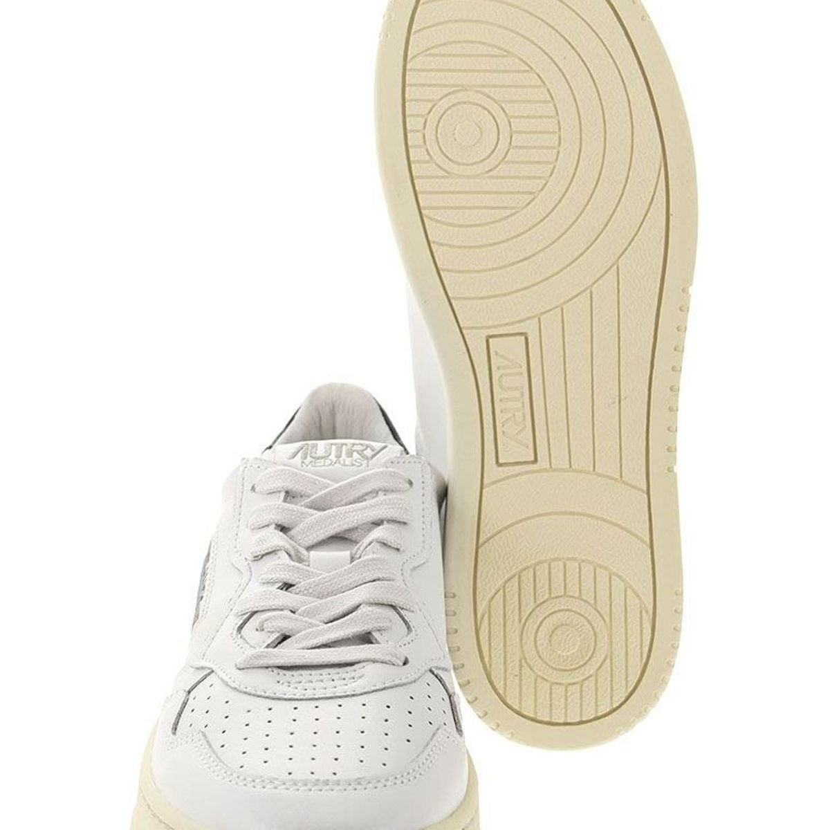 MEDALIST WHITE/SPACE TRAINER