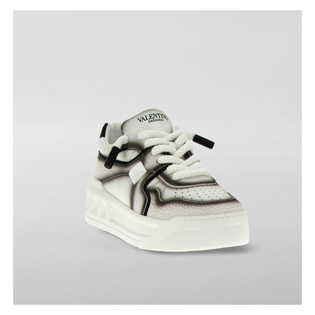 SNEAKER ONE STUD XL