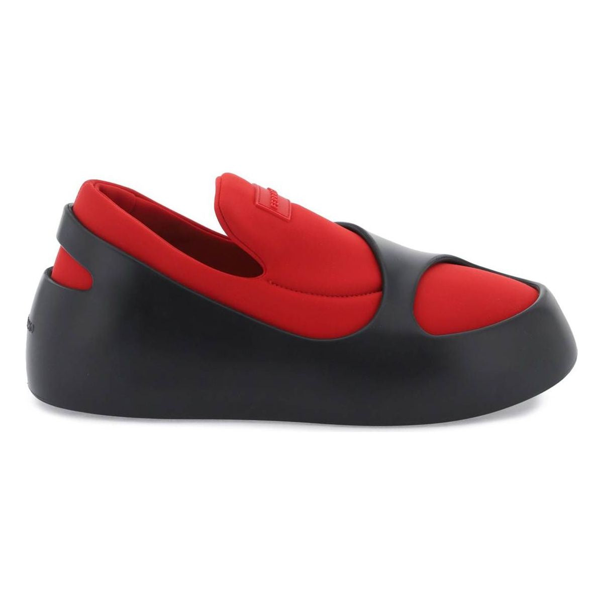 SALVATORE  CUT-OUT EFFECT SLIP-ONS