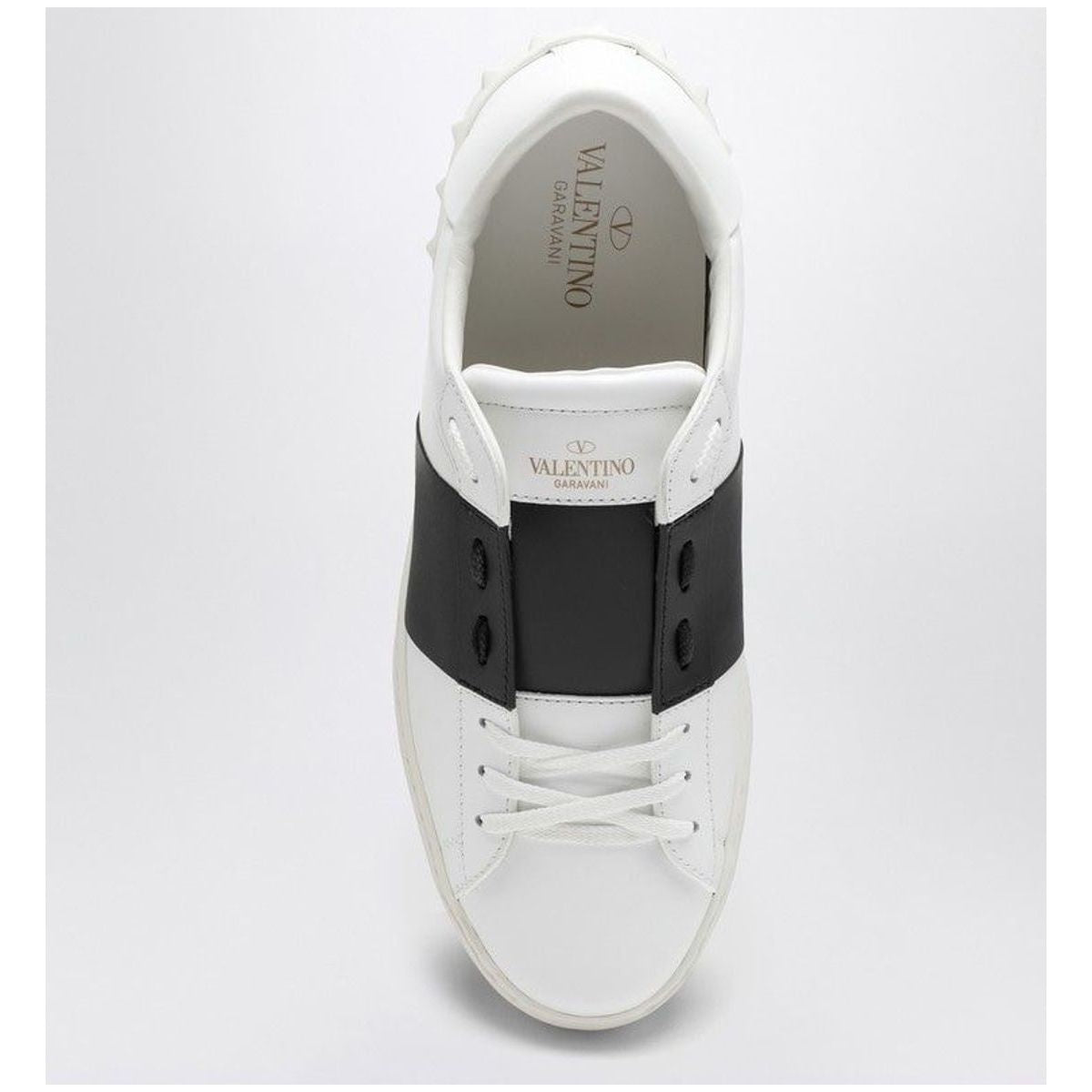 OPEN SNEAKERS
