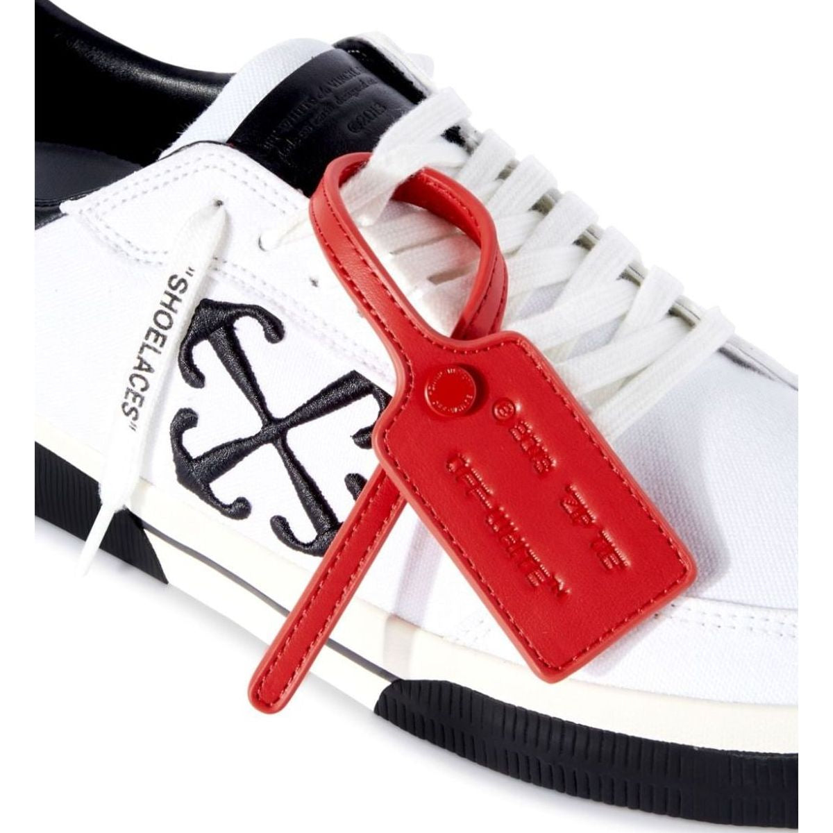 LOW VULCANIZED CANVAS SNEAKERS