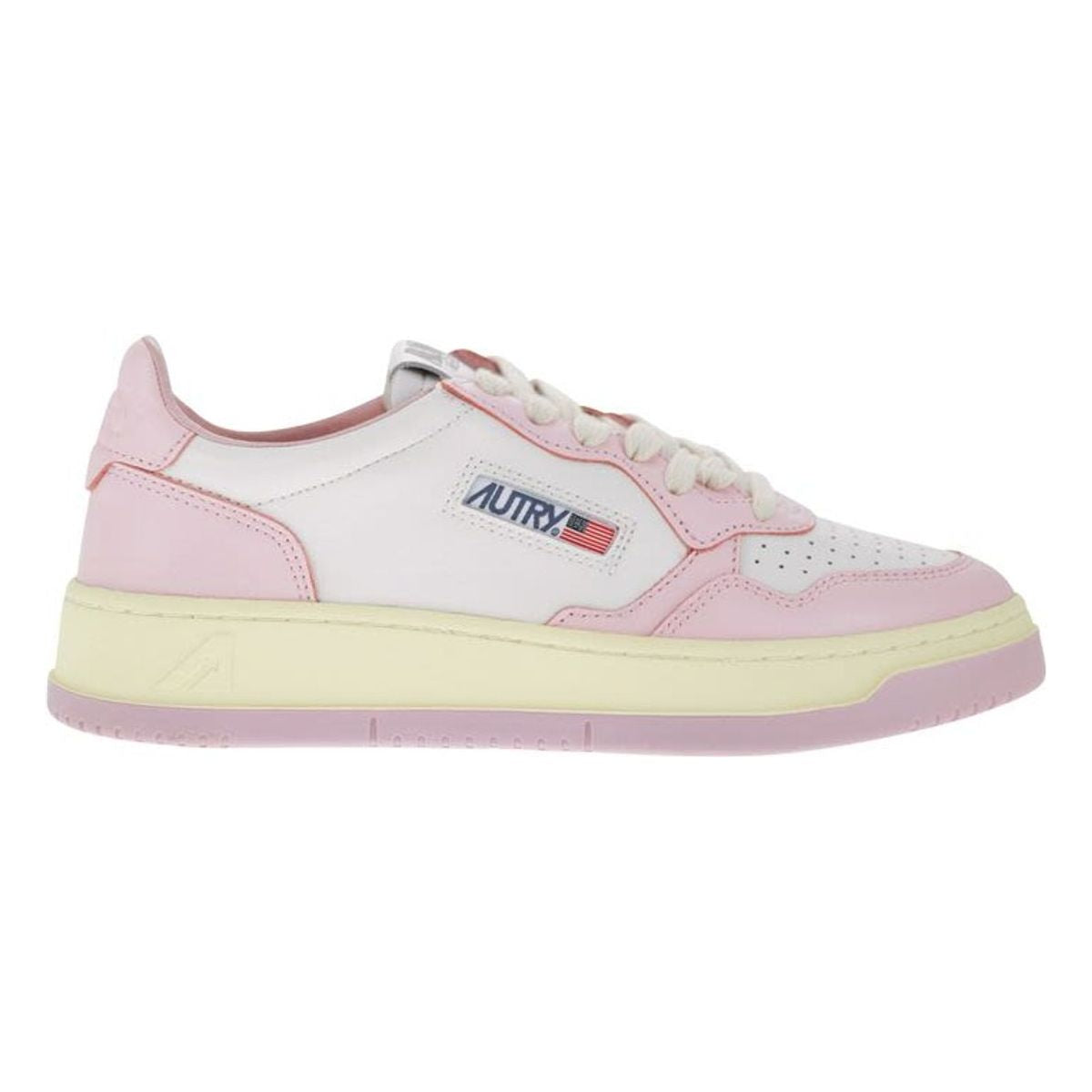 MEDALIST LEATHER WHITE/BLUSH BRIDE SNEAKER