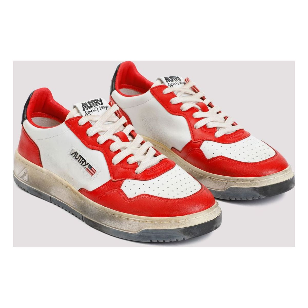MEDALIST SUPERVINTAGE SNEAKERS