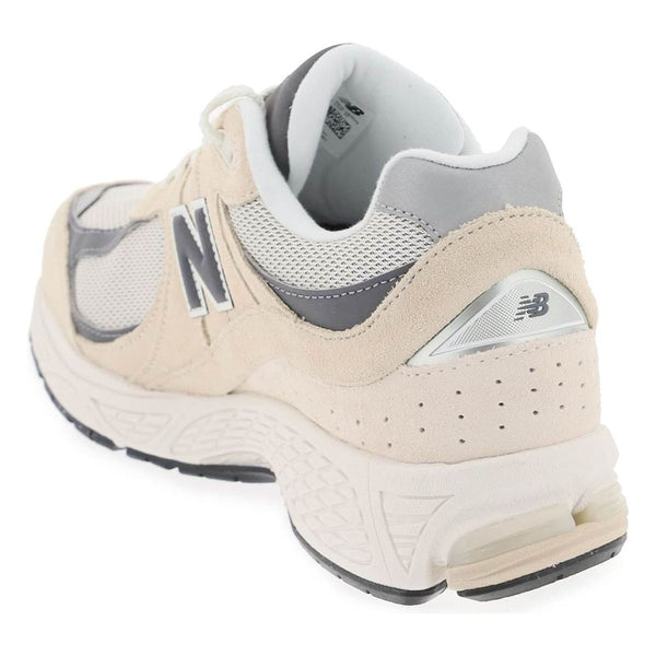 2002R SNEAKERS
