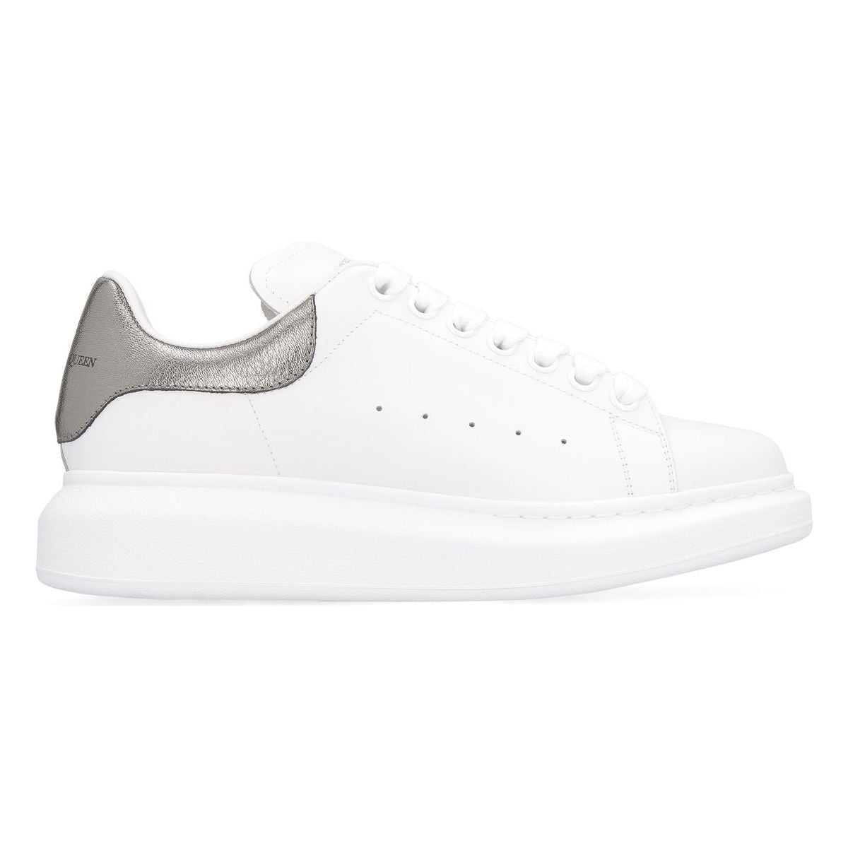 OVERSIZED SNEAKER