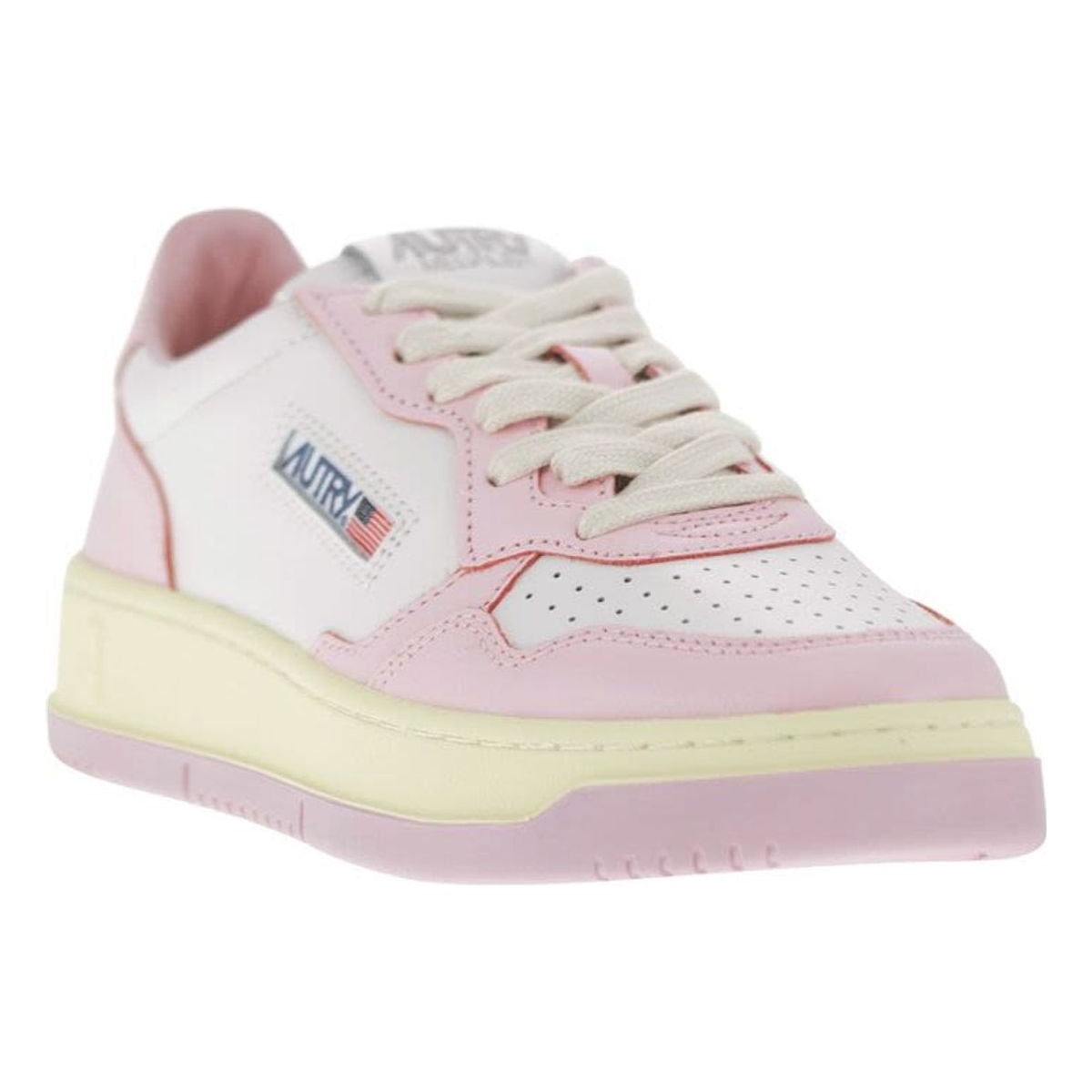 MEDALIST LEATHER WHITE/BLUSH BRIDE SNEAKER