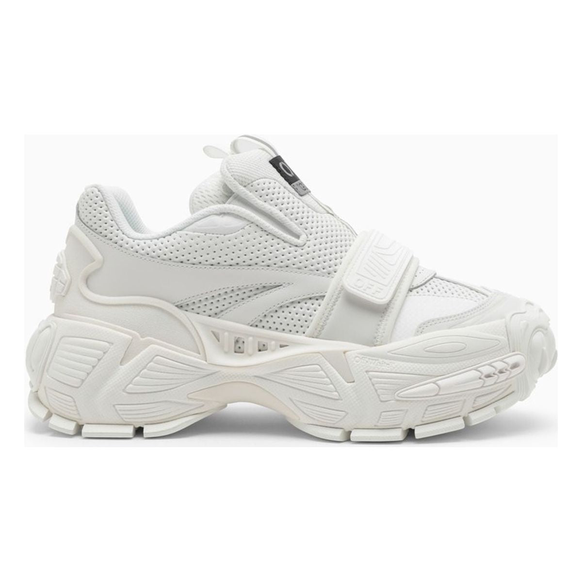 GLOVE SLIP ON SNEAKERS