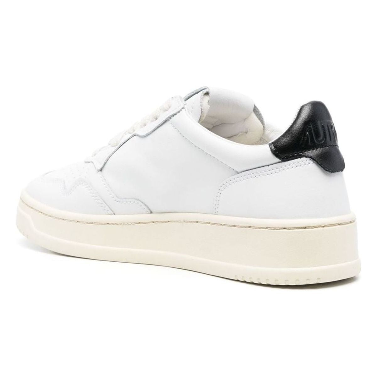 MEDIALIST LOW LEATHER SNEAKERS