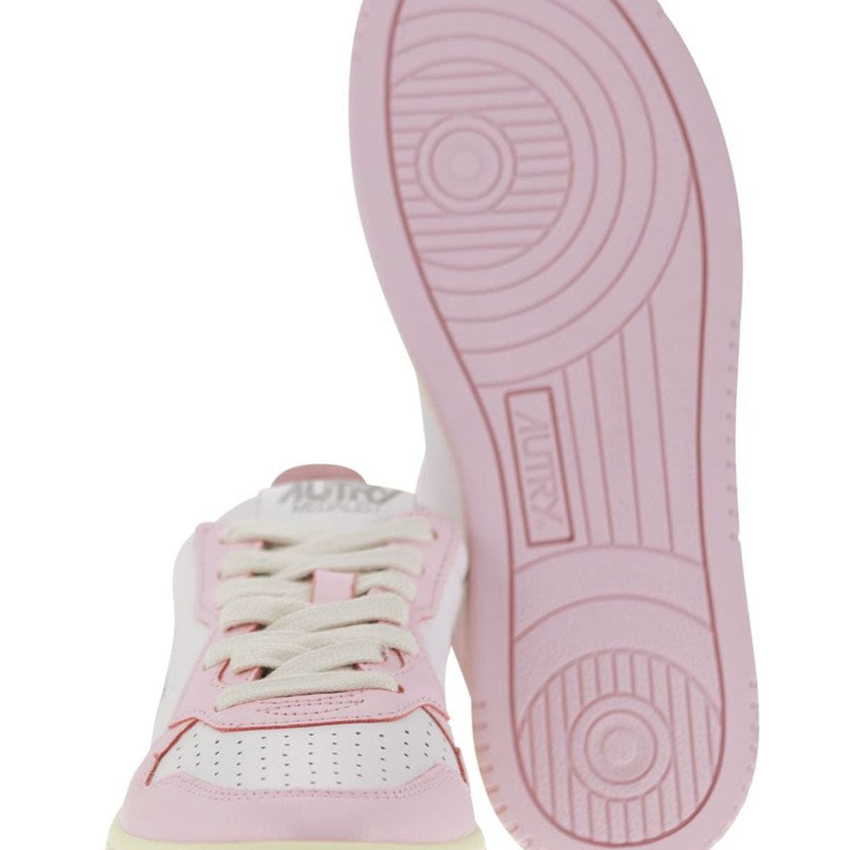 MEDALIST LEATHER WHITE/BLUSH BRIDE SNEAKER
