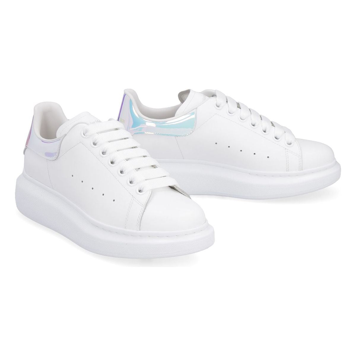 OVERSIZED SNEAKER