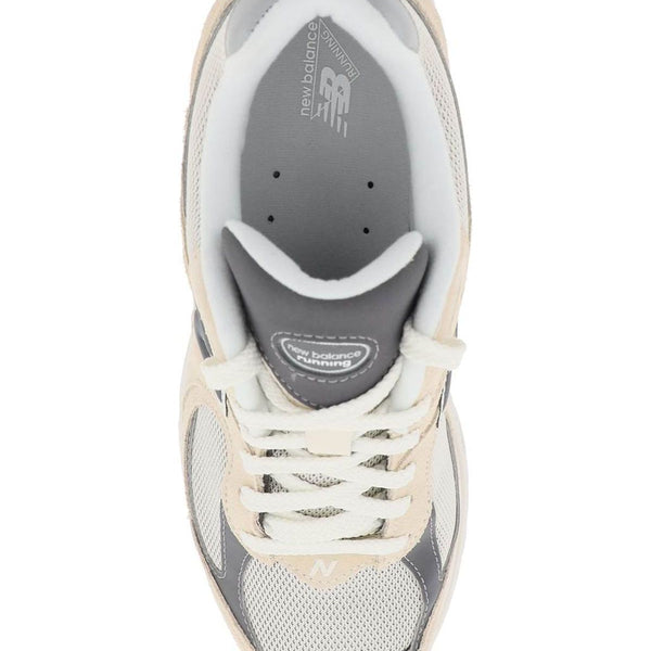 2002R SNEAKERS