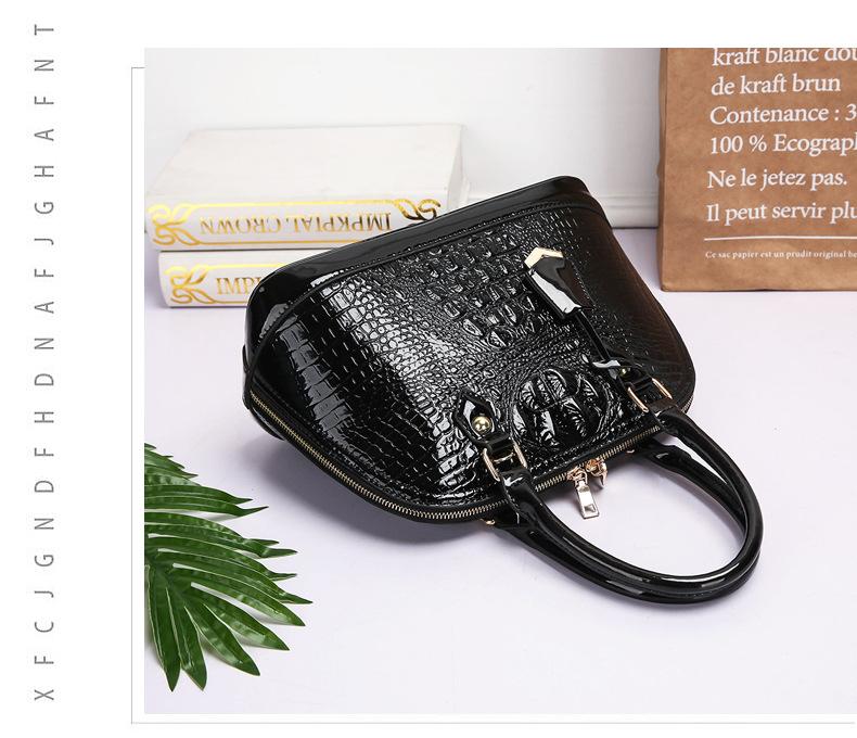 SM - 2025 CLUTCHES BAGS FOR WOMEN CS002