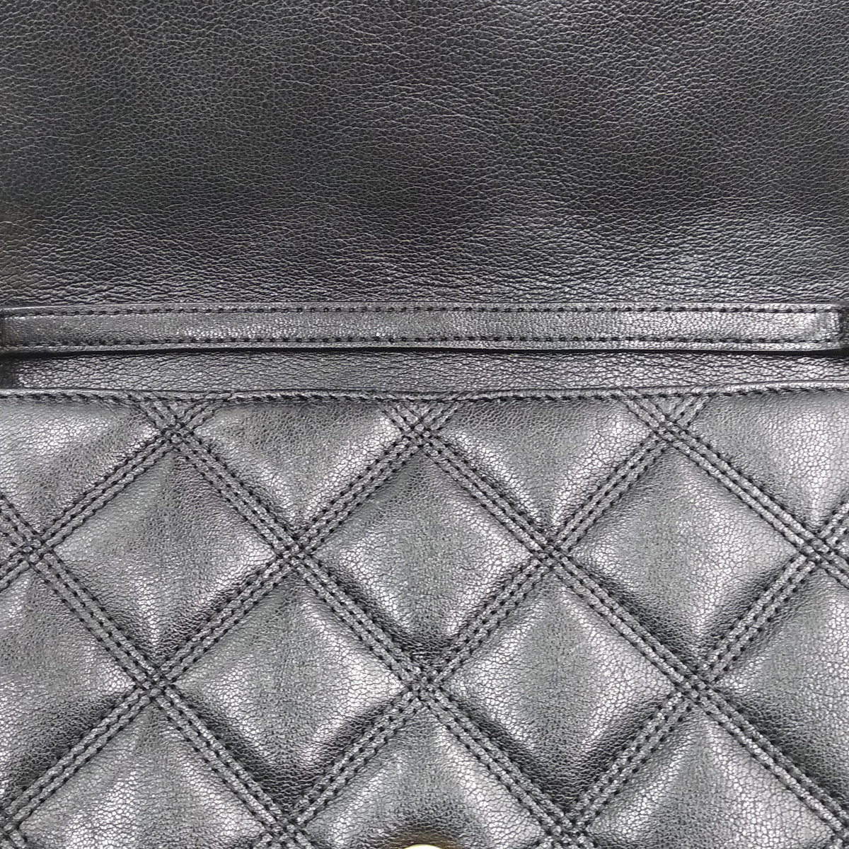 Becky Diamond-Quilted Chain Wallet Black