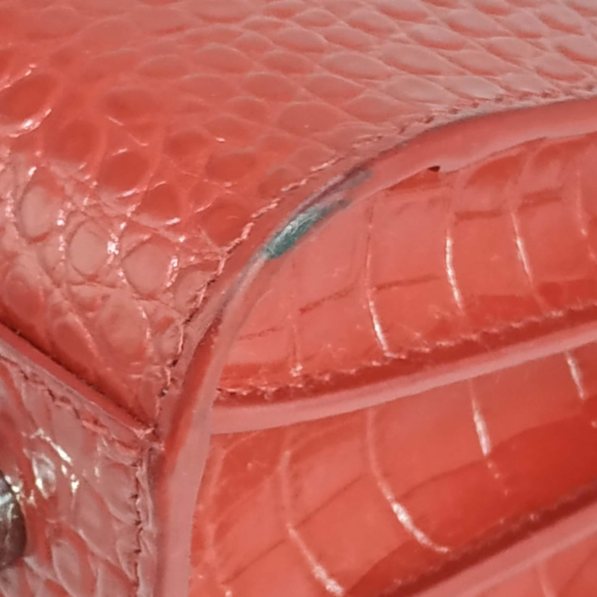 Classic Baby Sac De Jour Crocodile Embossed Red