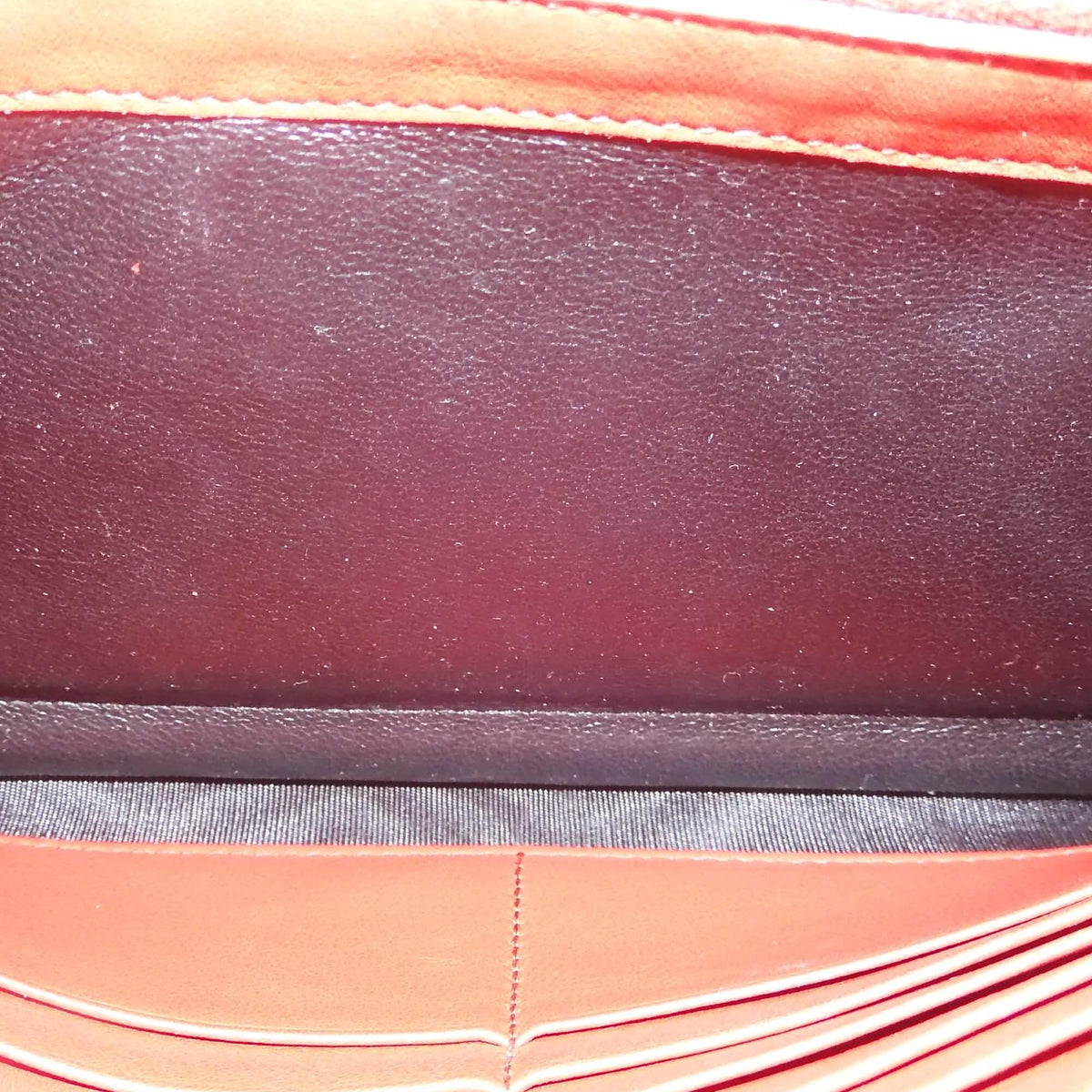 Classic Y Ligne Wallet on Chain Red