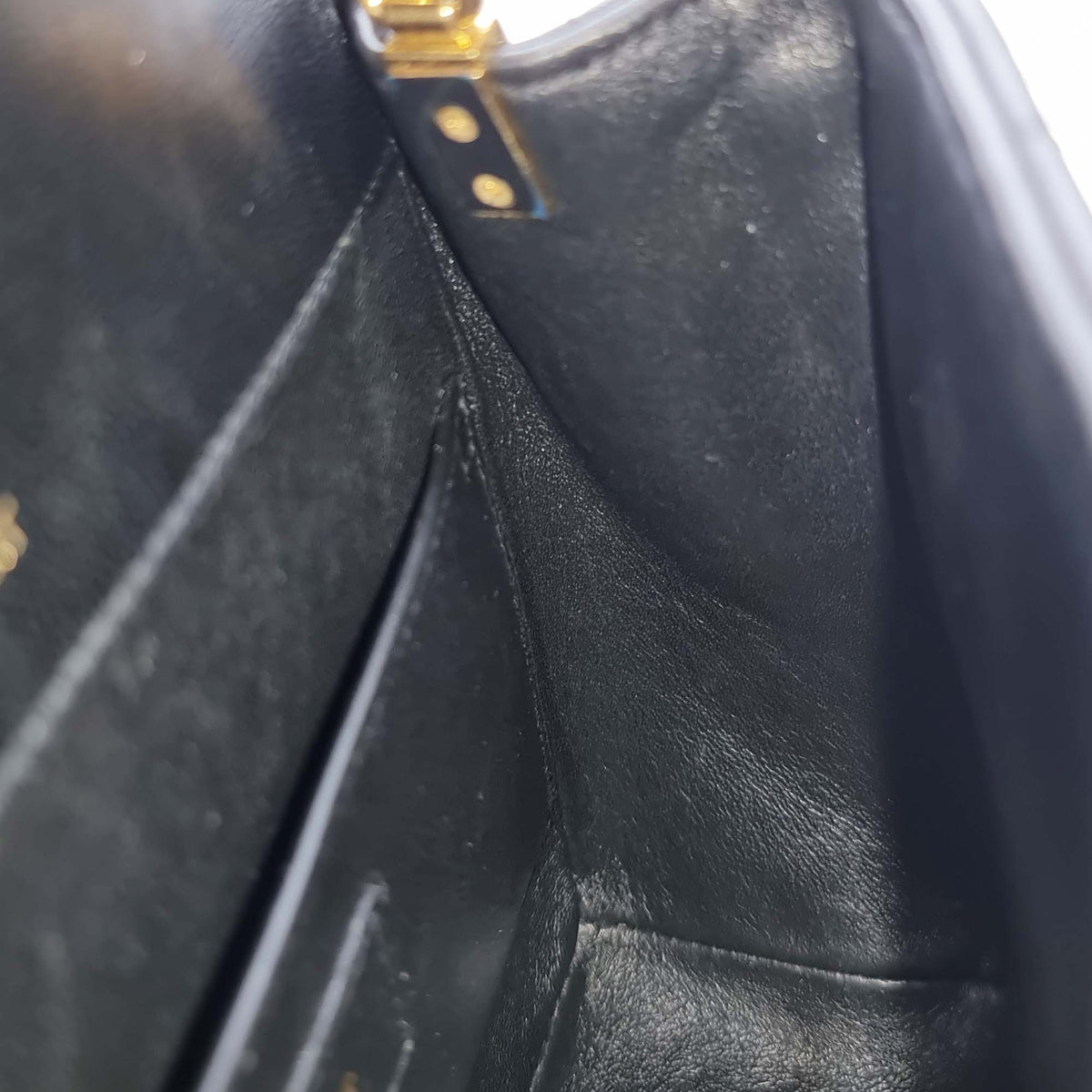 Medium Monogram Vicky Black